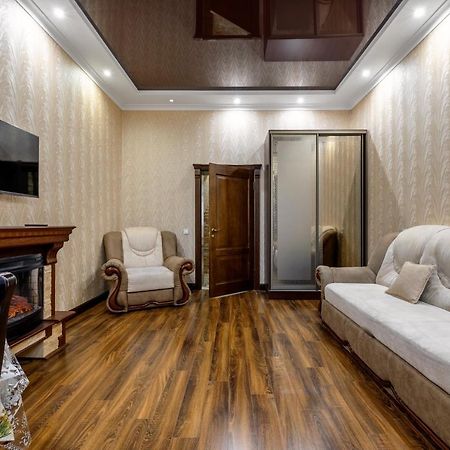 Noviy Svit 4 Apartments Liov Exterior foto