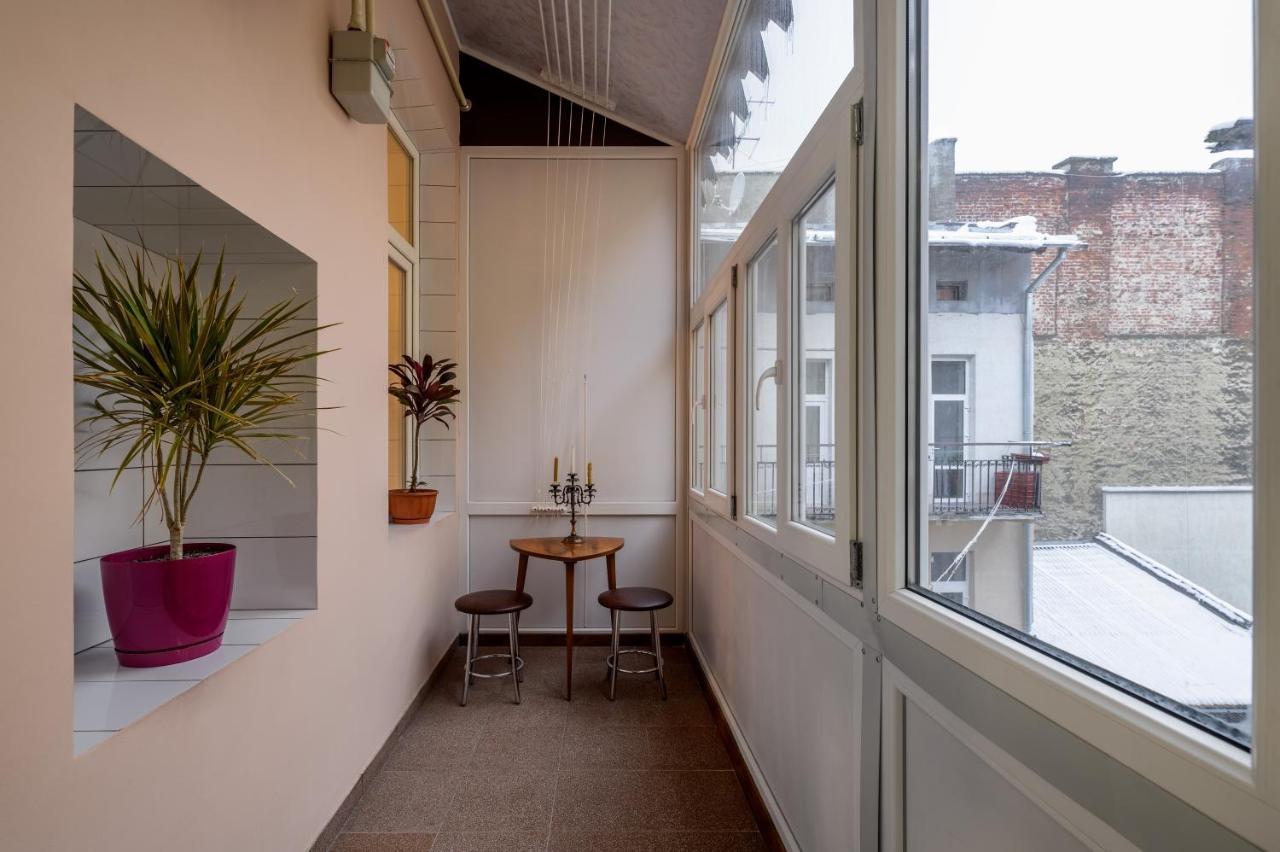 Noviy Svit 4 Apartments Liov Exterior foto
