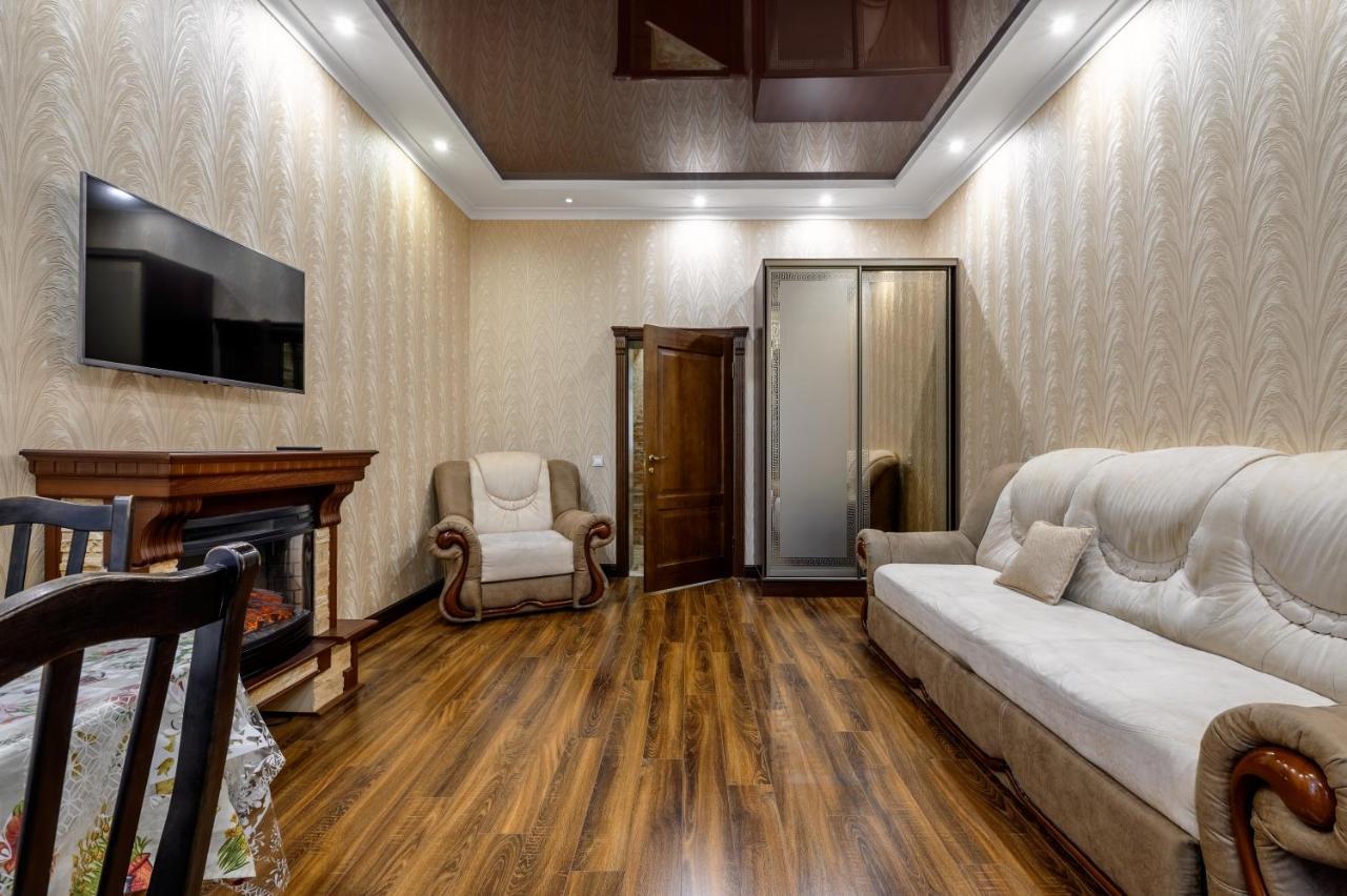 Noviy Svit 4 Apartments Liov Exterior foto
